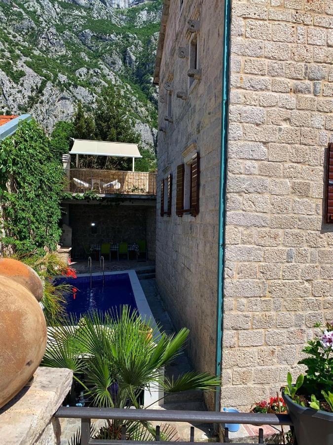 Villa Luxury Stone On The Sea With Private Pool And View Kotor Exterior photo